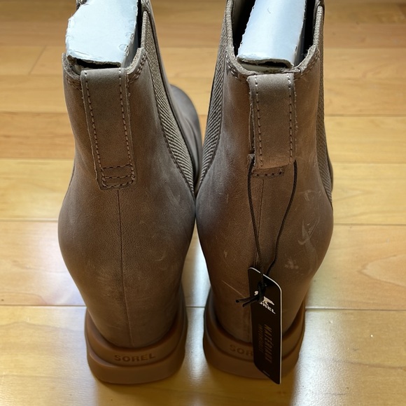 SOREL Joan of Arctic III Waterproof Wedge Chelsea Boot in Omega Brown 10 - Picture 5 of 9